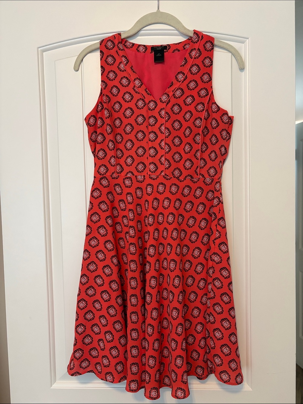 Ann Taylor Factory Red Sleeveless Printed Fit & Flare Dress
